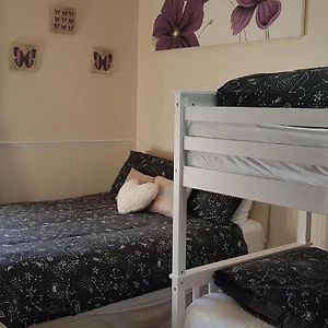 Standard family room 42A2C